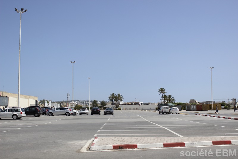 parking centre commercial carrefour la marsa